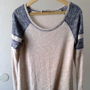 BKE Sweater